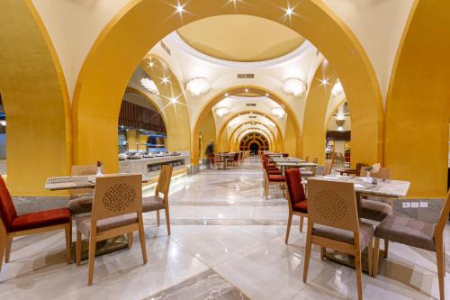מסעדה, The Grand Resort in הורגאדה מסעדה, The Grand Resort in הורגאדה