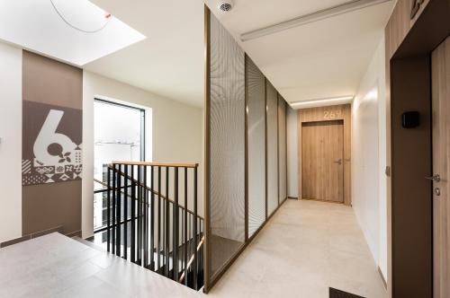 Wola Skwer Sunny Apartment