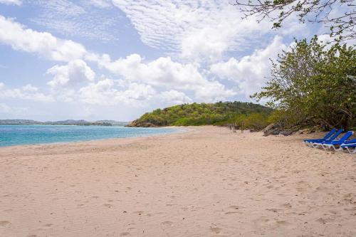 Condo By The Sea in Five Islands Condo By The Sea in Five Islands