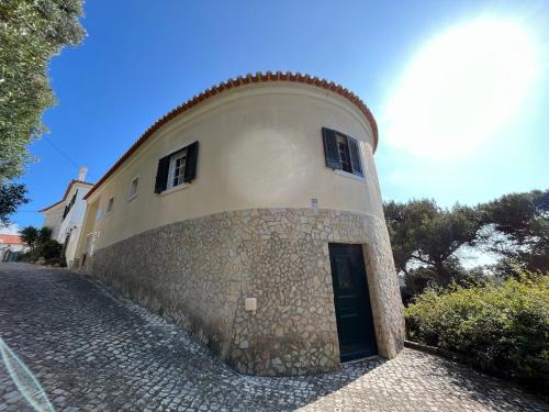 Vista exterior, Amazigh Guincho Hostel & Suítes (Amazigh Guincho Hostel & Suites) in Charneca Vista exterior, Amazigh Guincho Hostel & Suítes (Amazigh Guincho Hostel & Suites) in Charneca