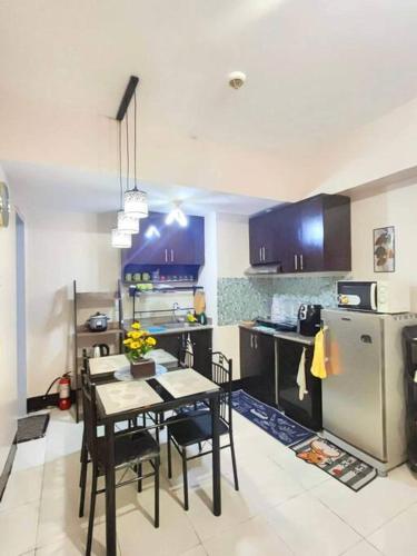 Spacious 3BR Condo Unit with Wi-Fi and pool access in San Juan Spacious 3BR Condo Unit with Wi-Fi and pool access in San Juan