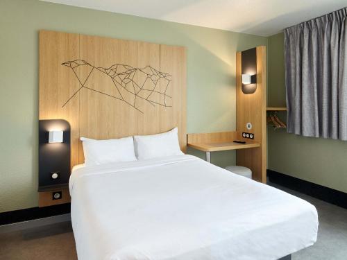 B&B Hotel Paris Roissy CDG Aeroport in Charles de Gaulle Airport B&B Hotel Paris Roissy CDG Aeroport in Charles de Gaulle Airport