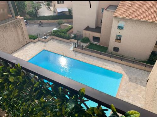 Agréable studio (2) 27m2 Terrasse, Parking, Piscine