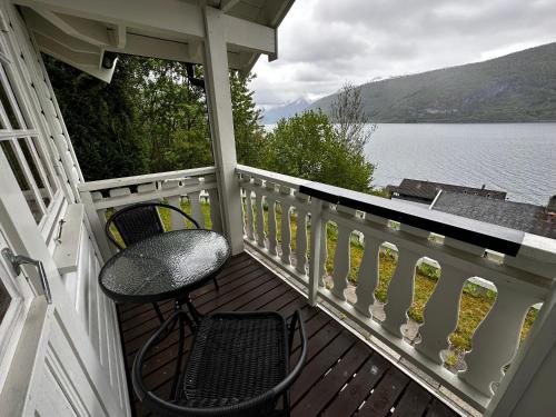 Зручності, Faleide Panorama in Стрін Зручності, Faleide Panorama in Стрін