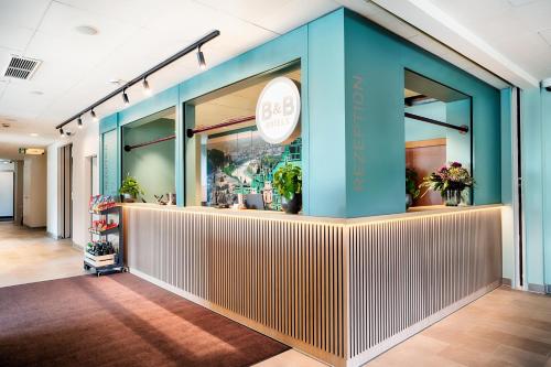 Фойє, B&B Hotel Salzburg-Nord in Зальцбург Фойє, B&B Hotel Salzburg-Nord in Зальцбург