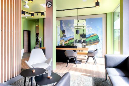 Lobby, B&B Hotel Villach in Villach Lobby, B&B Hotel Villach in Villach