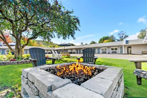 托普諾次酒店 (Top Notch Inn) in 戈勒姆 托普諾次酒店 (Top Notch Inn) in 戈勒姆