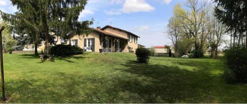 La Brocantine in Corcelles En Beaujolais La Brocantine in Corcelles En Beaujolais
