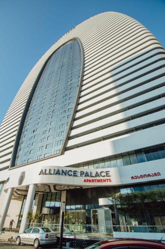 Sunshine Apartments in Alliance Palace