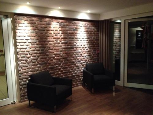 Фойє, Landhotel Broda in Нойбранденбург Фойє, Landhotel Broda in Нойбранденбург