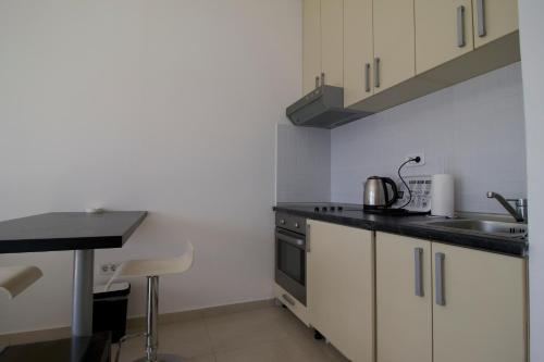 المرافق, Waterfront Apartments in لجوتا المرافق, Waterfront Apartments in لجوتا