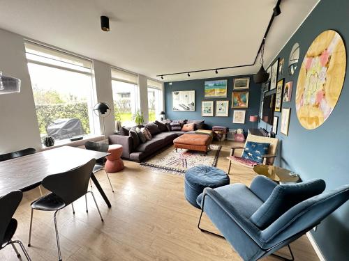 Modern and stylish house in heart of Reykjavik in เซลต์ยาร์นาร์เนส Modern and stylish house in heart of Reykjavik in เซลต์ยาร์นาร์เนส