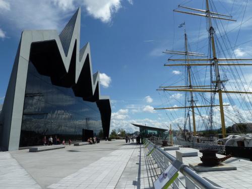 This photo about Glasgow Metro shared on HyHotel.com