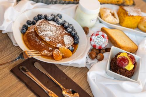 Food and beverages, Gu Hotel in Guidonia Montecelio Food and beverages, Gu Hotel in Guidonia Montecelio