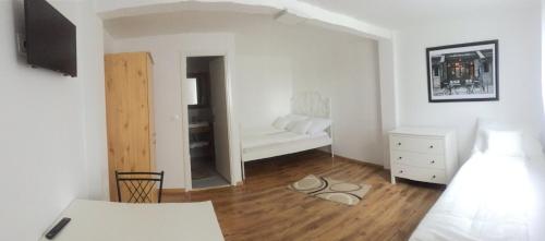 Garden Panzió (Garden Panzio) in บาลาตันเลลเล Garden Panzió (Garden Panzio) in บาลาตันเลลเล