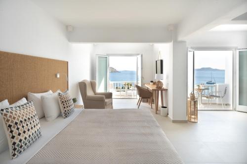 Manoulas Mykonos Beach Resort in Agio Ioannis Manoulas Mykonos Beach Resort in Agio Ioannis