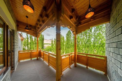Balcony/terrace, Hotel Gyalpo Residency - A Mountain View Luxury Hotel in Leh in Leh Balcony/terrace, Hotel Gyalpo Residency - A Mountain View Luxury Hotel in Leh in Leh