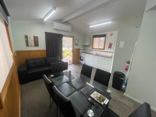 Acacia Caravan Park & Holiday Units in Арарат Acacia Caravan Park & Holiday Units in Арарат