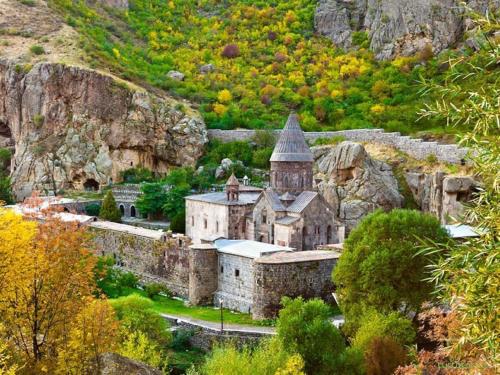 Roman's guest house in Garni in Garni Roman's guest house in Garni in Garni