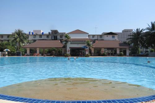 Swimming pool, View Talay 1B Studio in Thep Prasit Swimming pool, View Talay 1B Studio in Thep Prasit