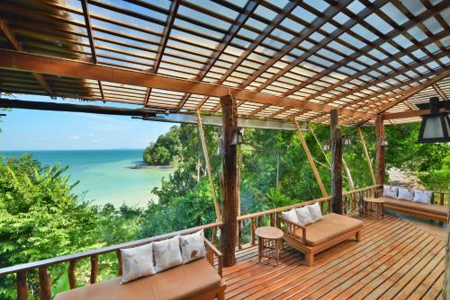 Lobby, Railay Great View Resort near Diamond Cave (Tham Phra Nang Nai) Lobby, Railay Great View Resort near Diamond Cave (Tham Phra Nang Nai)