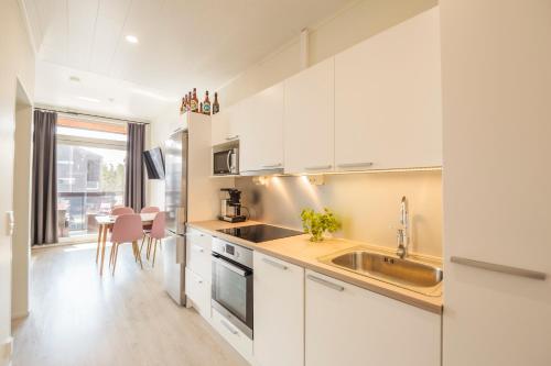 Зручності, Apartment Aurinkoranta D7 saunallinen kaksio Kalajoki in Калайокі Зручності, Apartment Aurinkoranta D7 saunallinen kaksio Kalajoki in Калайокі
