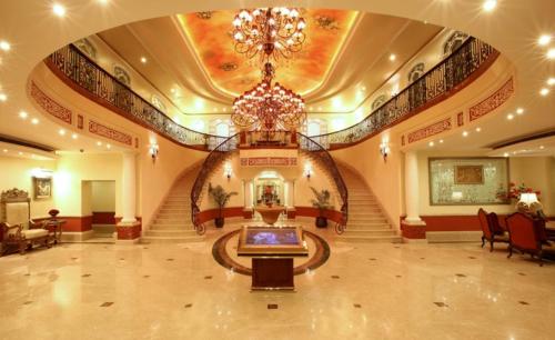Lobi, Hotel Tuli Imperial in Nagpur Lobi, Hotel Tuli Imperial in Nagpur