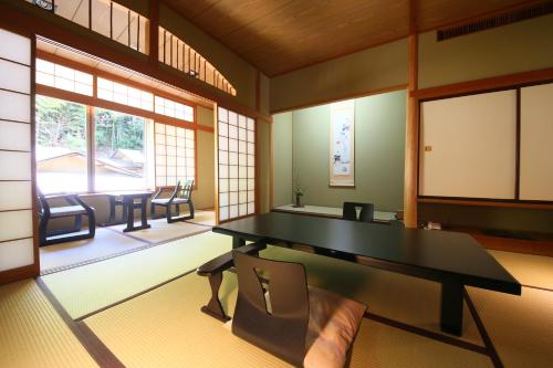 This photo about Fuefukigawa Onsen Zabou shared on HyHotel.com