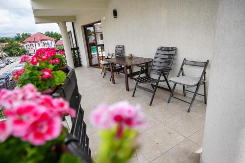 PENSIUNEA OCTAVIAN in Horezu PENSIUNEA OCTAVIAN in Horezu