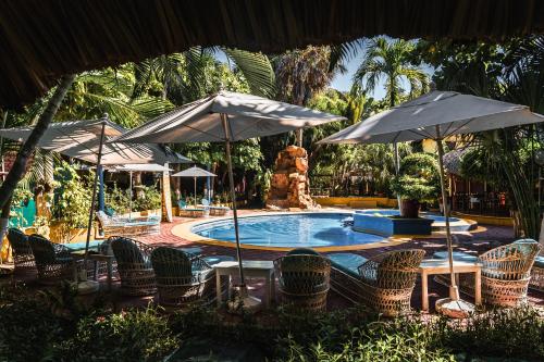 Swimming pool, Hotel y Bungalows Acuario in Puerto Escondido Swimming pool, Hotel y Bungalows Acuario in Puerto Escondido
