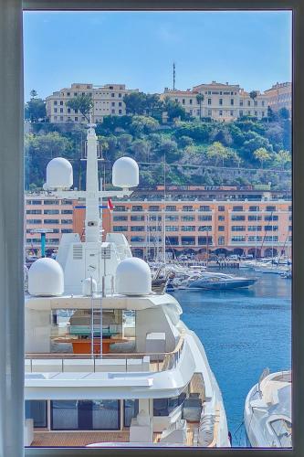 Θέα, Port Palace in Μονακό Θέα, Port Palace in Μονακό