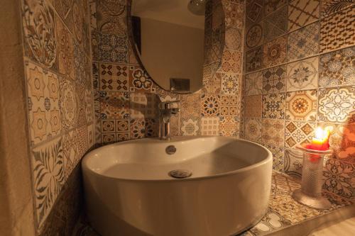 Bathroom, Big Blue Pelion in Kalamaki Bathroom, Big Blue Pelion in Kalamaki