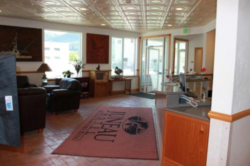Előcsarnok, Juneau Hotel in Juneau Előcsarnok, Juneau Hotel in Juneau