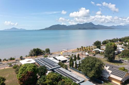Exterior view, Nightcap at Marine Hotel Cardwell in Cardwell Exterior view, Nightcap at Marine Hotel Cardwell in Cardwell