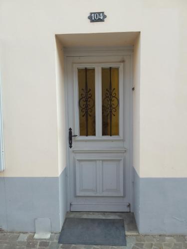 RoomHomecms Espaces & salle d'eau prive, acces jacuzzi en saison in Essomes Sur Marne RoomHomecms Espaces & salle d'eau prive, acces jacuzzi en saison in Essomes Sur Marne