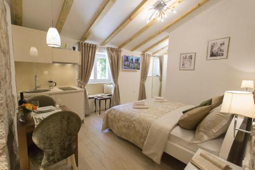 Summer Dream Studio Hotel