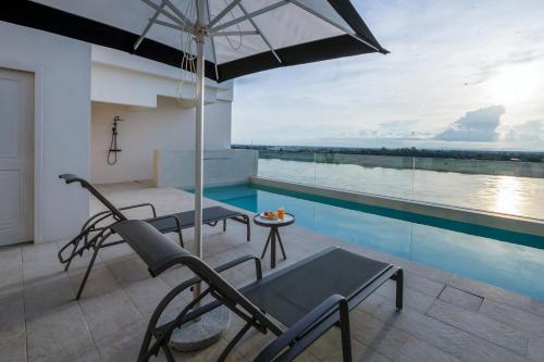 Swimming pool, Riverfront Apartments Vientiane near Thabo Crown Prince Hospital Swimming pool, Riverfront Apartments Vientiane near Thabo Crown Prince Hospital