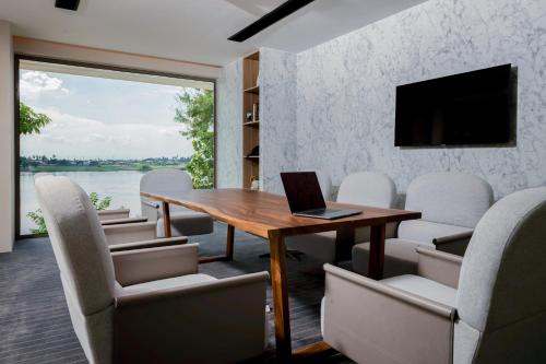 Meeting room / ballrooms, Riverfront Apartments Vientiane near Thabo Crown Prince Hospital Meeting room / ballrooms, Riverfront Apartments Vientiane near Thabo Crown Prince Hospital