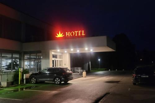 LOFT pri parku, Air conditioned, free private parking in Banska Bystrica City Center LOFT pri parku, Air conditioned, free private parking in Banska Bystrica City Center