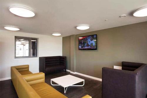 Shared lounge/TV area, Edinburgh College Residence in Leith Shared lounge/TV area, Edinburgh College Residence in Leith