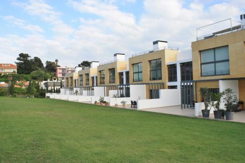 Jardim, Charming Cascais Apt. in Bairro Marechal Carmona Jardim, Charming Cascais Apt. in Bairro Marechal Carmona
