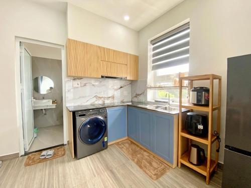 Moc Son Apartment - Attractive price for week and month stay - Serene Beachside Retreat Near Marble near Tien Hieu Marble Handicraft Sculptures Moc Son Apartment - Attractive price for week and month stay - Serene Beachside Retreat Near Marble near Tien Hieu Marble Handicraft Sculptures