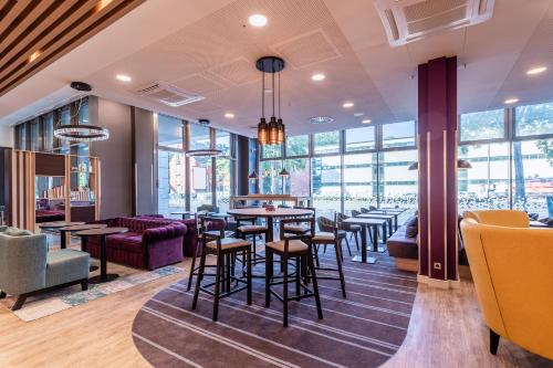 Ресторан, Premier Inn Köln City Süd (Premier Inn Koln City Sud) in Кельн Ресторан, Premier Inn Köln City Süd (Premier Inn Koln City Sud) in Кельн