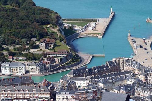 Reve d'horizon, appartement avec vue mer. (4 pers) in Saint-Valery-en-Caux Reve d'horizon, appartement avec vue mer. (4 pers) in Saint-Valery-en-Caux