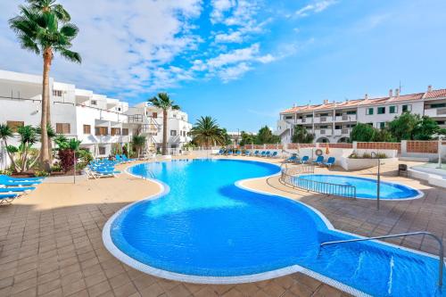 APARTAMENTOS LAGUNA AZUL