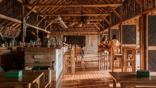 Bar/lounge, Dos Aguas Lodge in Rincón Bar/lounge, Dos Aguas Lodge in Rincón