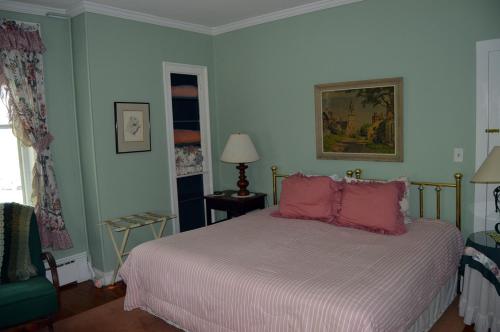 在meiguo.com看到的康罗伊住宿加早餐旅馆的介绍图片