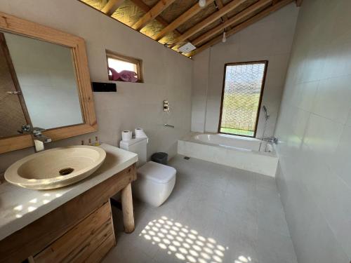 Bathroom, Moon Nest in Dhoapalong Bathroom, Moon Nest in Dhoapalong