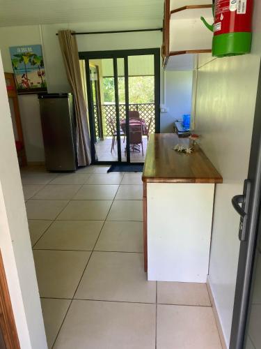 Kitchen, Pension Reva Teahupoo in Toanoano Kitchen, Pension Reva Teahupoo in Toanoano