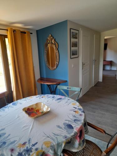 Facilities, Les Cottages du Chateau de Werde in Matzenheim Facilities, Les Cottages du Chateau de Werde in Matzenheim
